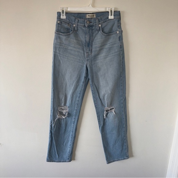Madewell The Perfect Vintage Straight Jean in Danby Wash: Knee-Rip Edition 26 - Picture 3 of 8